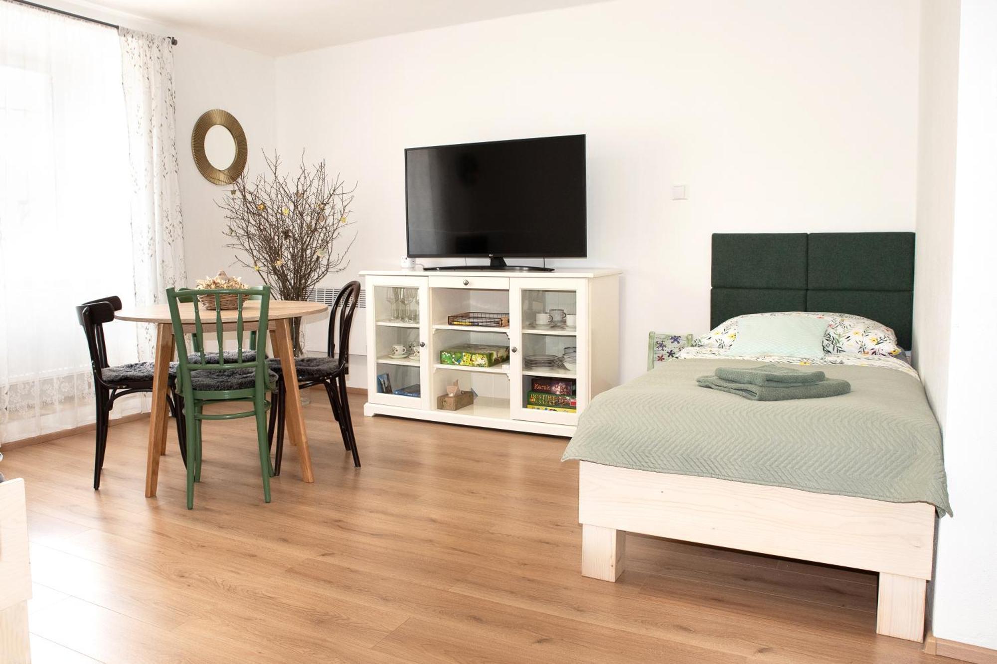 זנוימו Apartman Mloci Udoli • Podyji מראה חיצוני תמונה